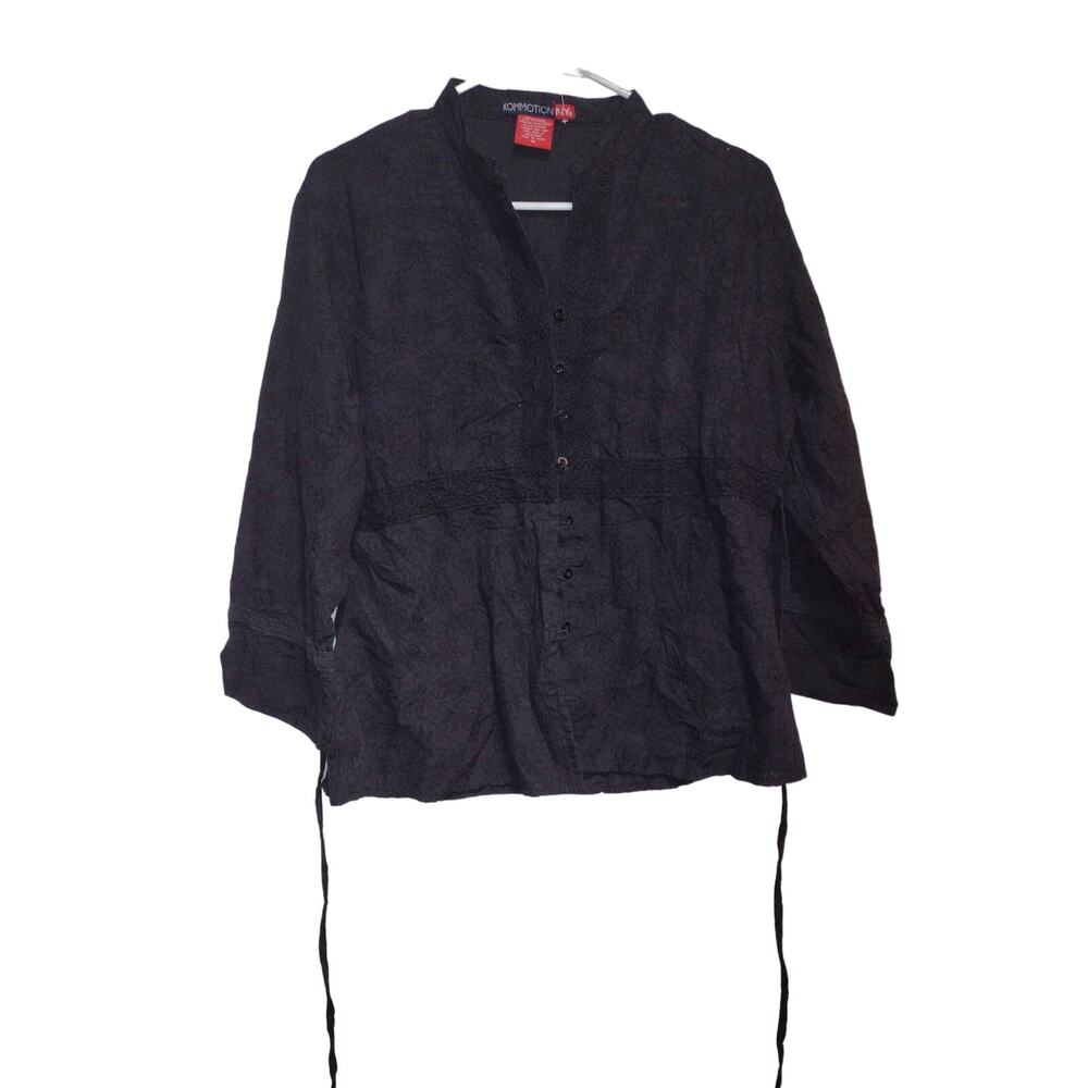 Kommotion NY Women's Button Up Size XL